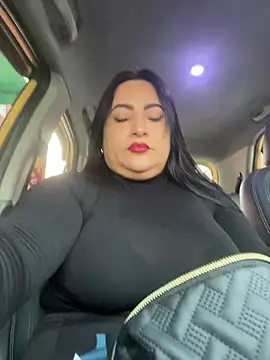 Miia Jazmin online show from March 29, 1:02 pm