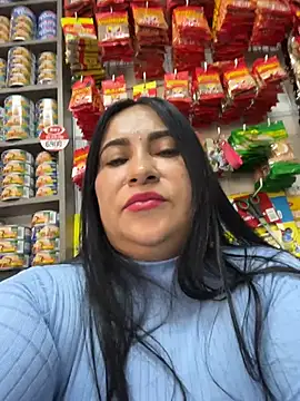 Miia Jazmin online show from June 19, 2:12 pm