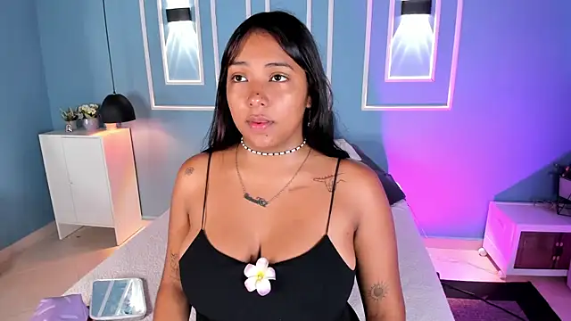 isabella zc online show from June 24, 11:42 am