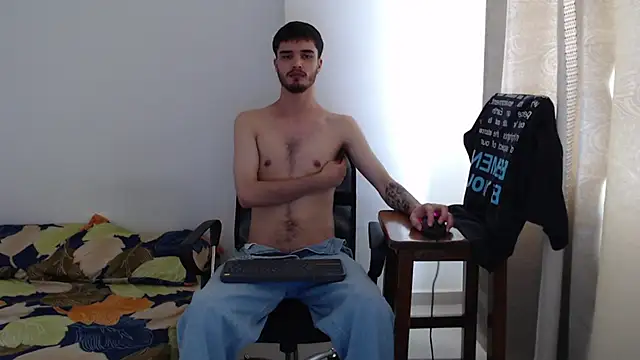 Aleex Miller online show from October 20, 8:09 pm