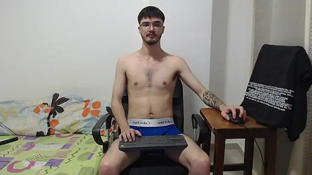 Aleex Miller online show from November 22, 1:04 am