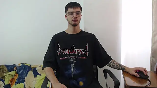 Aleex Miller online show from September 30, 7:09 pm