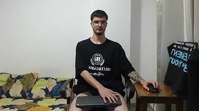 Aleex Miller online show from October 10, 8:59 am