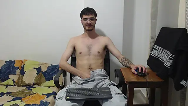 Aleex Miller online show from October 29, 12:20 am