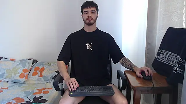 Aleex Miller online show from November 7, 4:00 pm