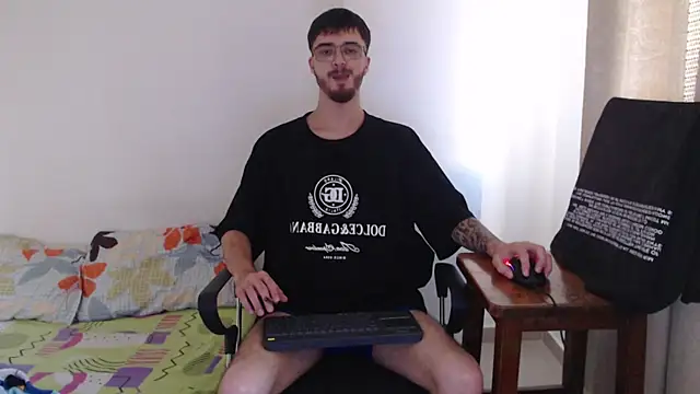 Aleex Miller online show from November 17, 10:25 pm