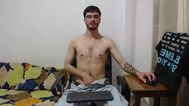 Aleex Miller online show from October 25, 11:31 am