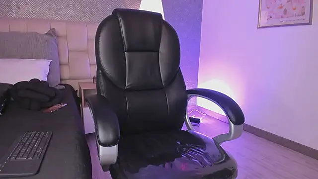 ah mara  online show from March 18, 10:18 am