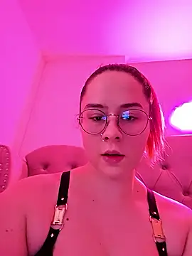 versautemeli online show from January 10, 3:18 pm