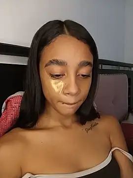 Zoe Sweett18 online show from June 4, 6:34 pm