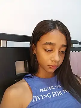 Zoe Sweett18 online show from May 25, 7:12 pm