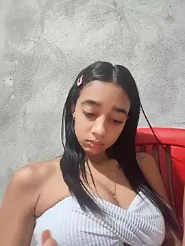 Zoe Sweett18 online show from February 5, 6:26 pm