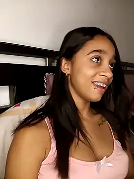 Zoe Sweett18 online show from April 8, 12:23 am