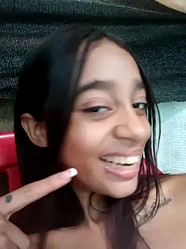 Zoe Sweett18 online show from February 21, 10:15 pm