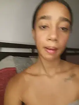 Zoe Sweett18 online show from June 24, 6:28 pm
