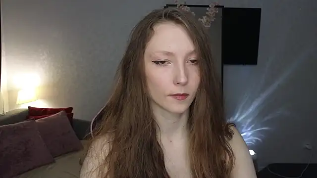 Snapshot of Sweeet_Lilit chatting on September 18, 8:45 pm Sweeet Lilit online show from September 18, 8:45 pm