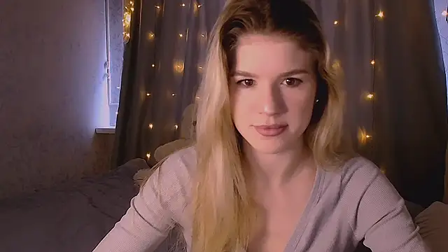 Melissa smith  online show from March 12, 10:41 am