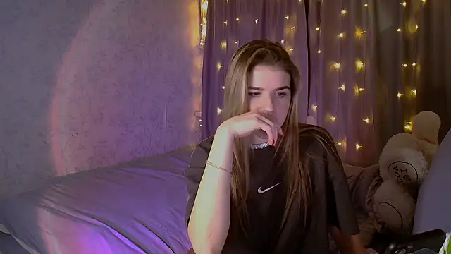 Melissa smith  online show from February 24, 9:41 pm