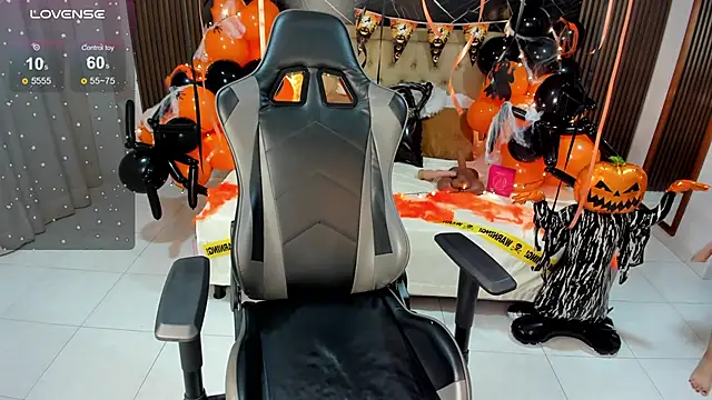 Lolly 18 online show from October 22, 3:11 pm