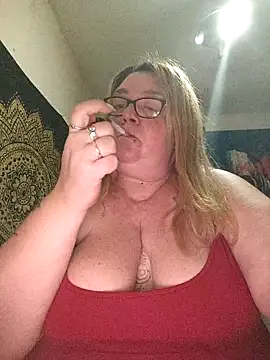 diosacurvy1984 online show from February 2, 10:53 pm