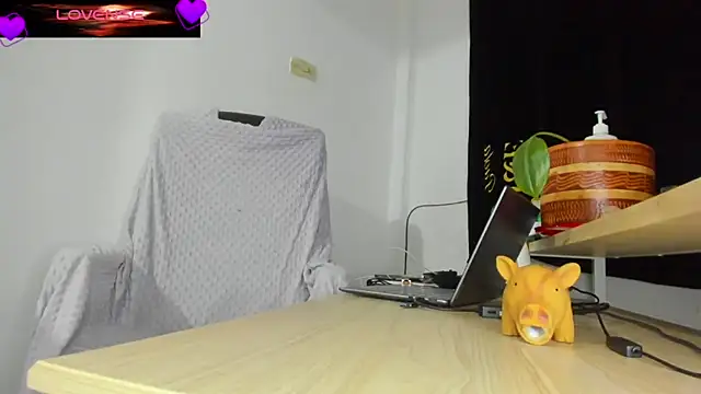 VioletParkker online show from March 28, 2:34 am