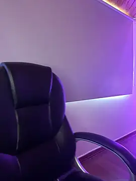 Sofia18 pinkk online show from March 25, 9:03 pm