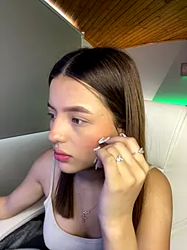 Sofia18 pinkk online show from October 12, 7:15 pm