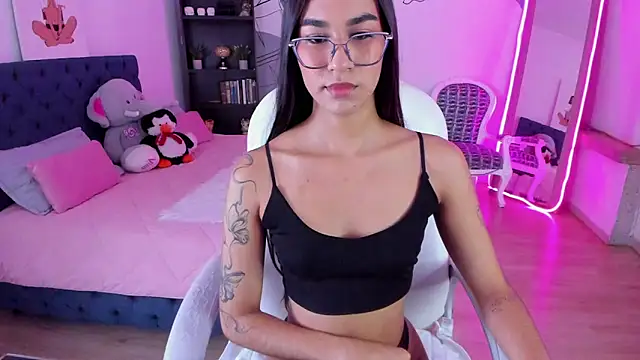 Snapshot of Dana_Paula chatting on June 17, 11:53 am Dana Paula online show from June 17, 11:53 am