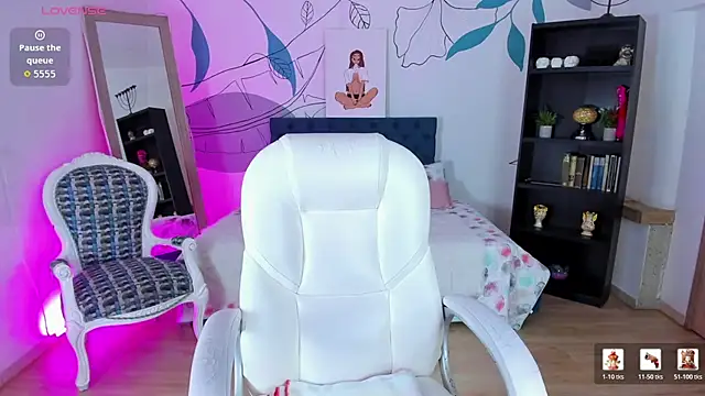 Dana Paula online show from March 6, 11:49 am