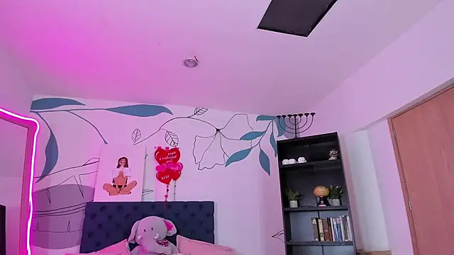 Dana Paula online show from February 16, 11:42 am