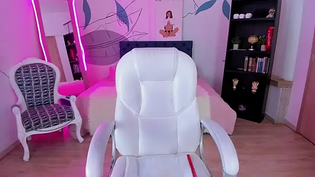 Dana Paula online show from March 22, 3:02 pm