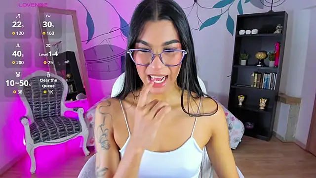 Dana Paula online show from March 4, 11:40 am