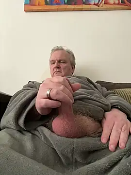 Paolo7619 online show from April 13, 7:12 am