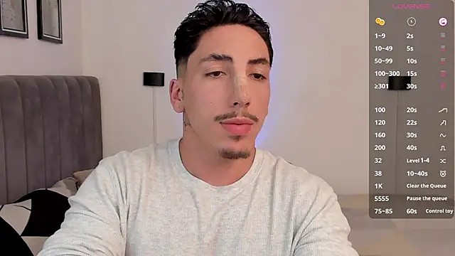 dylanspencer28 online show from February 25, 7:16 pm