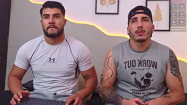 dylanspencer28 online show from June 10, 7:37 pm