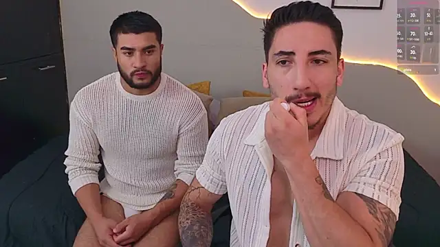 dylanspencer28 online show from May 12, 5:52 pm
