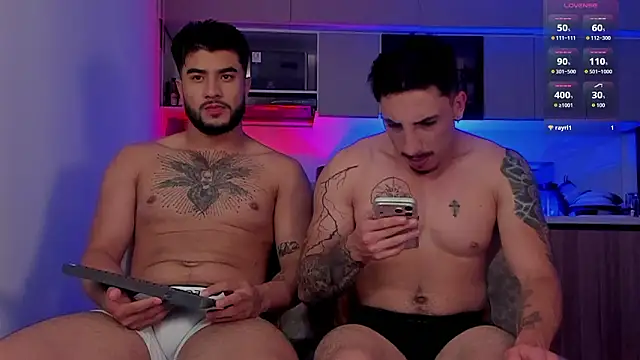 dylanspencer28 online show from February 11, 12:32 am