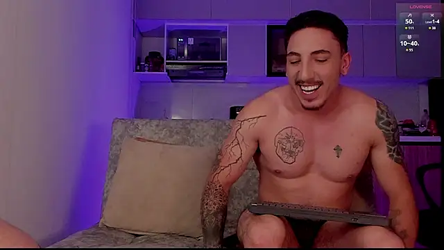 dylanspencer28 online show from February 27, 12:55 am