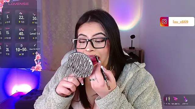 isabella1616 online show from February 7, 4:53 am