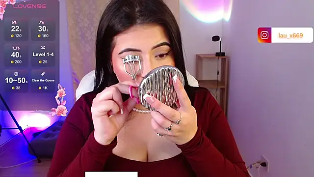 isabella1616 online show from February 10, 3:38 am