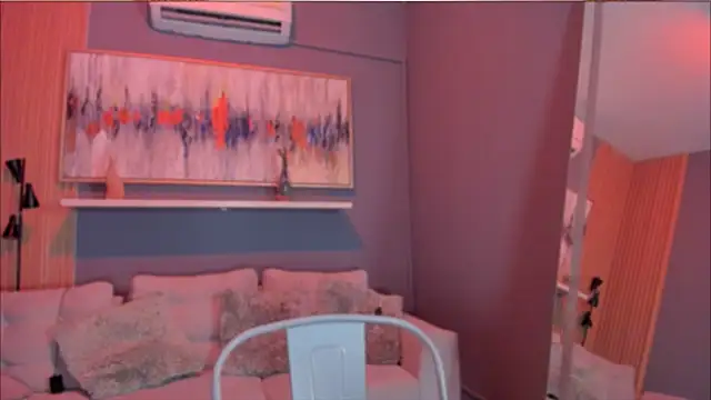 Snapshot of laurah_hill chatting on September 26, 12:12 pm laurah hill online show from September 26, 12:12 pm