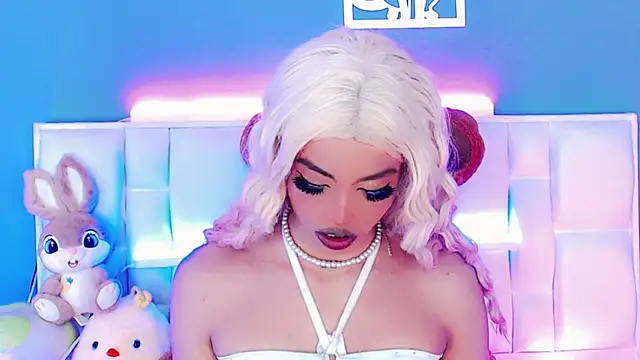 Arlet Zenere online show from January 17, 9:39 am