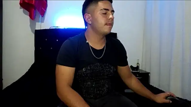 Snapshot of Cain_777 chatting on January 22, 4:13 am Cain 777 online show from January 22, 4:13 am