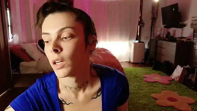 bunnierotten online show from April 24, 12:01 am