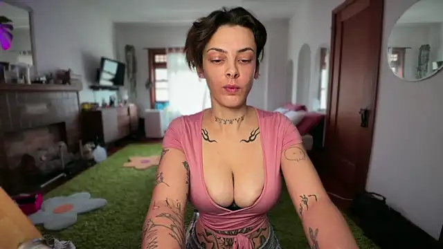 bunnierotten online show from February 17, 9:01 pm