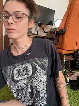 bunnierotten online show from July 8, 12:13 am