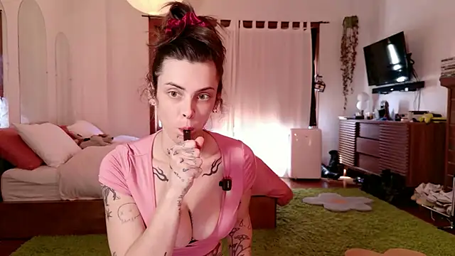 bunnierotten online show from April 11, 9:18 pm