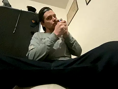 almighty d online show from December 16, 6:06 am