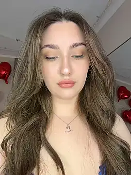 KiraBarlows online show from February 10, 8:30 pm