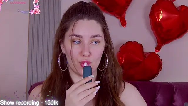 KiraBarlows online show from April 12, 3:37 pm